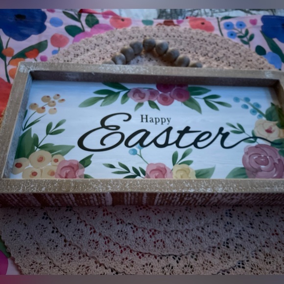 Rose and Yellow Happy Easter sign with distressed wood and wooden bead hanger - Picture 3 of 5
